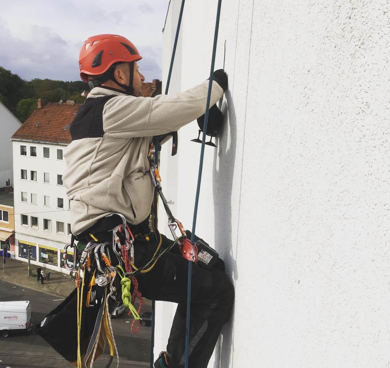 Spechtschaden_web Sechtschaden an Fassade beseitigen