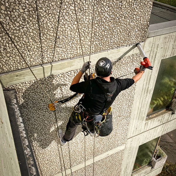 Hochbau-Fugensanierung in Aktion